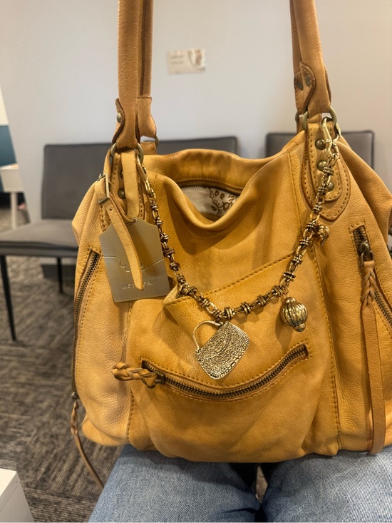 Free People Handbags - Free people Emerson tote in mustard color. Rare!!